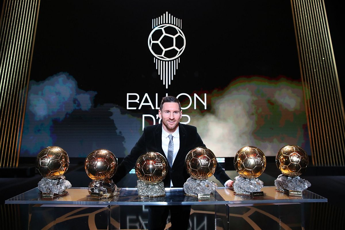 Messi-6th-ballon-dor.jpg