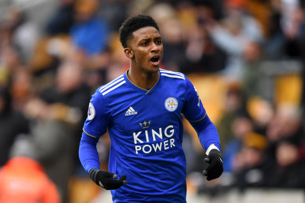 demarai-gray-of-leicester-city-celebrates-after-scoring-his-sides-picture-id1084945450